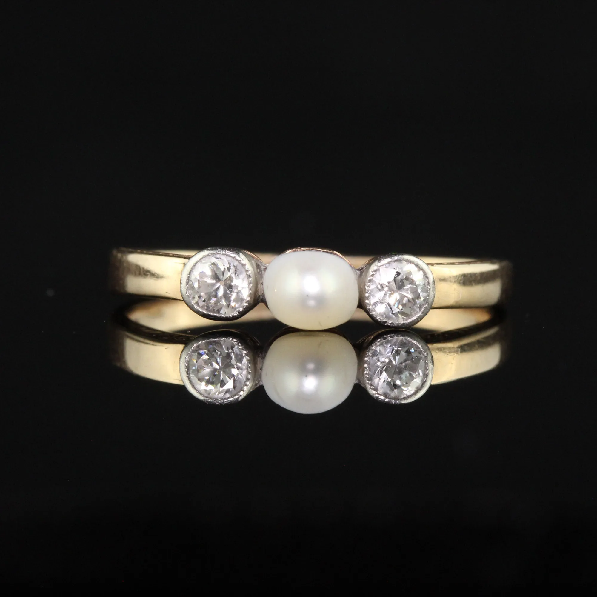 Antique Art Deco 14K Yellow Gold Old Euro Diamond and Pearl Three Stone Ring
