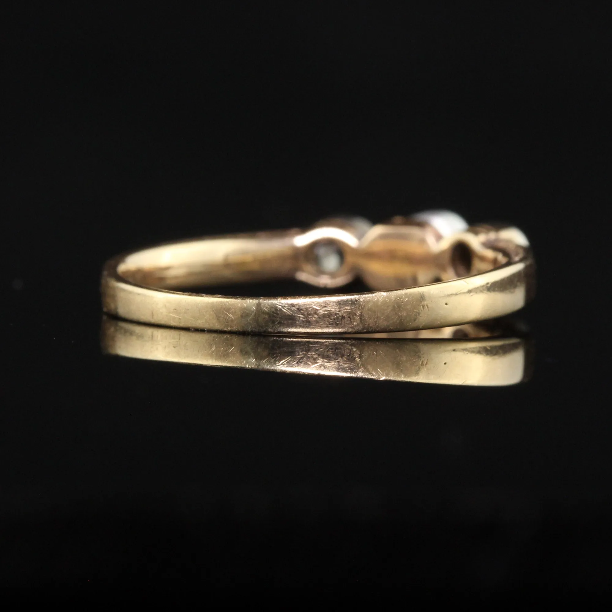 Antique Art Deco 14K Yellow Gold Old Euro Diamond and Pearl Three Stone Ring