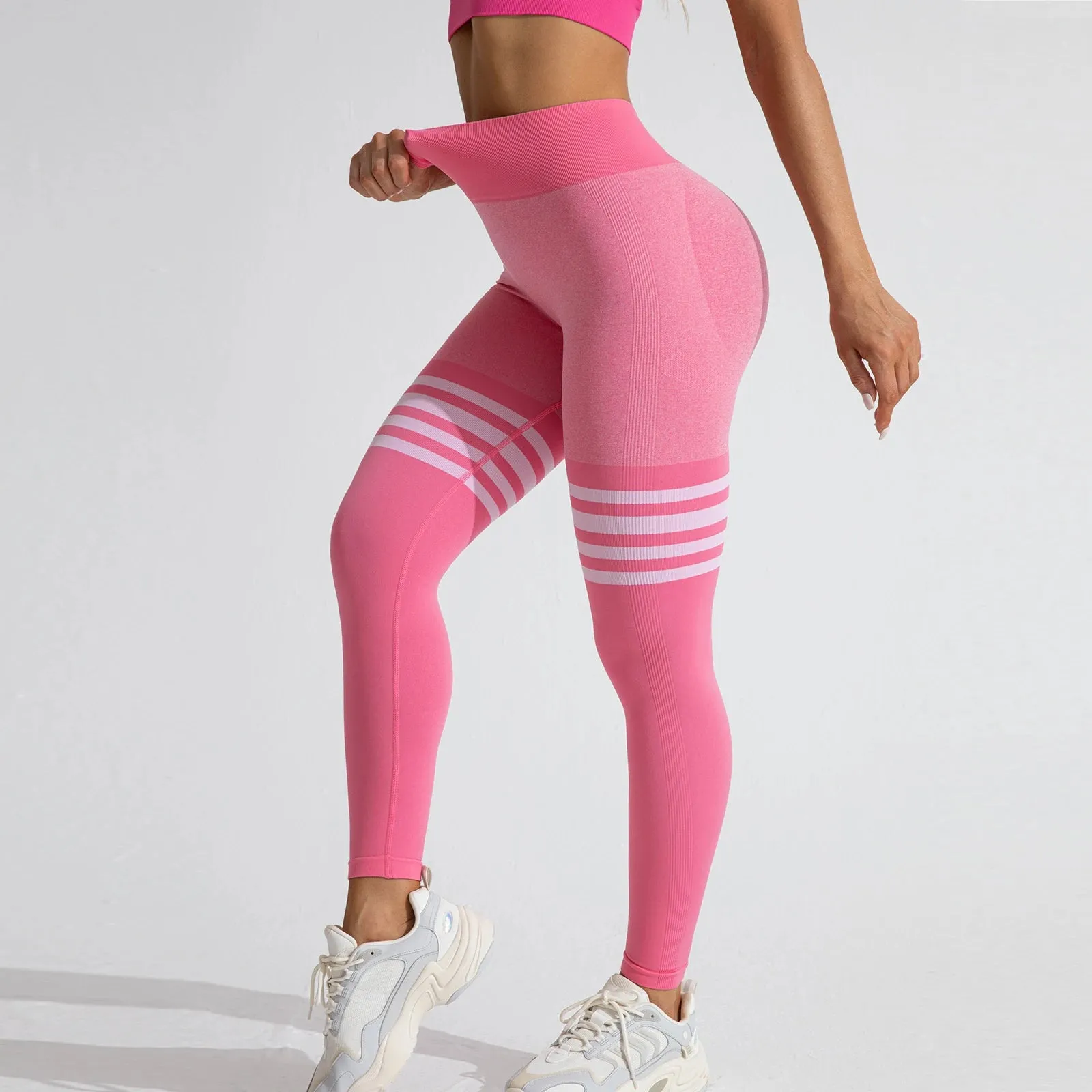 Astral Babe V-Back Leggings
