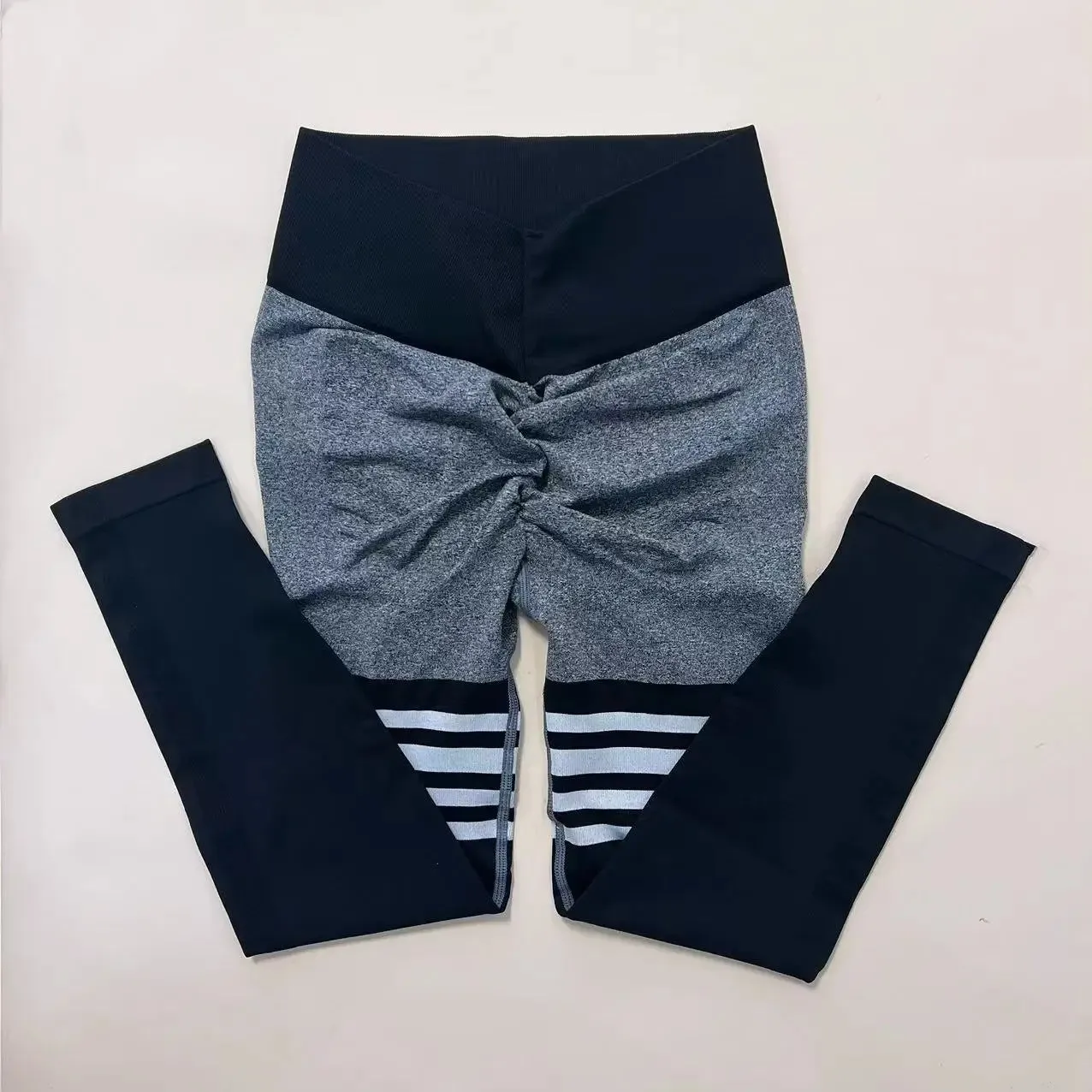 Astral Babe V-Back Leggings