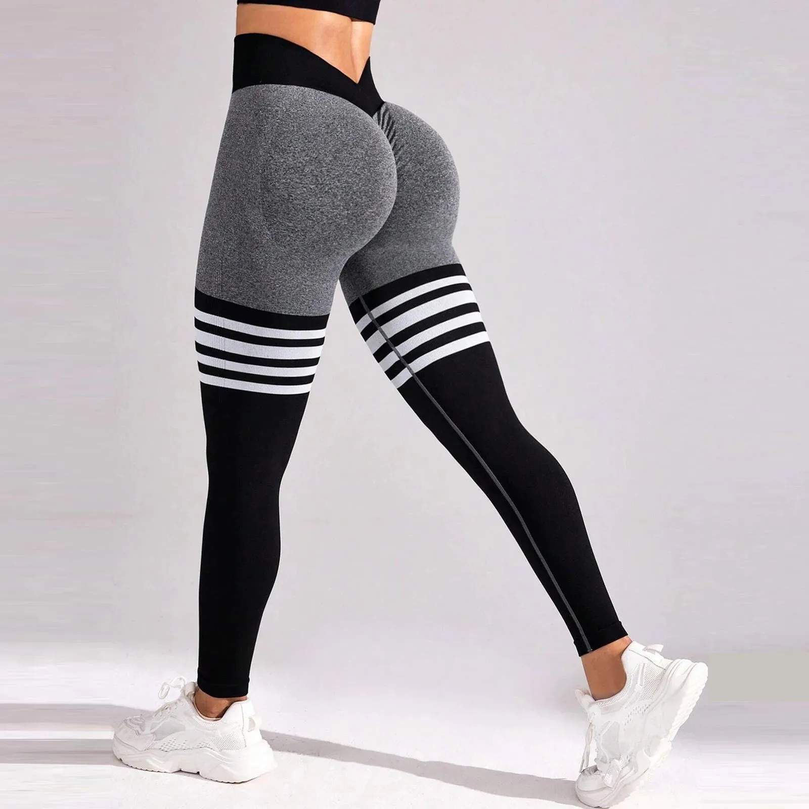 Astral Babe V-Back Leggings