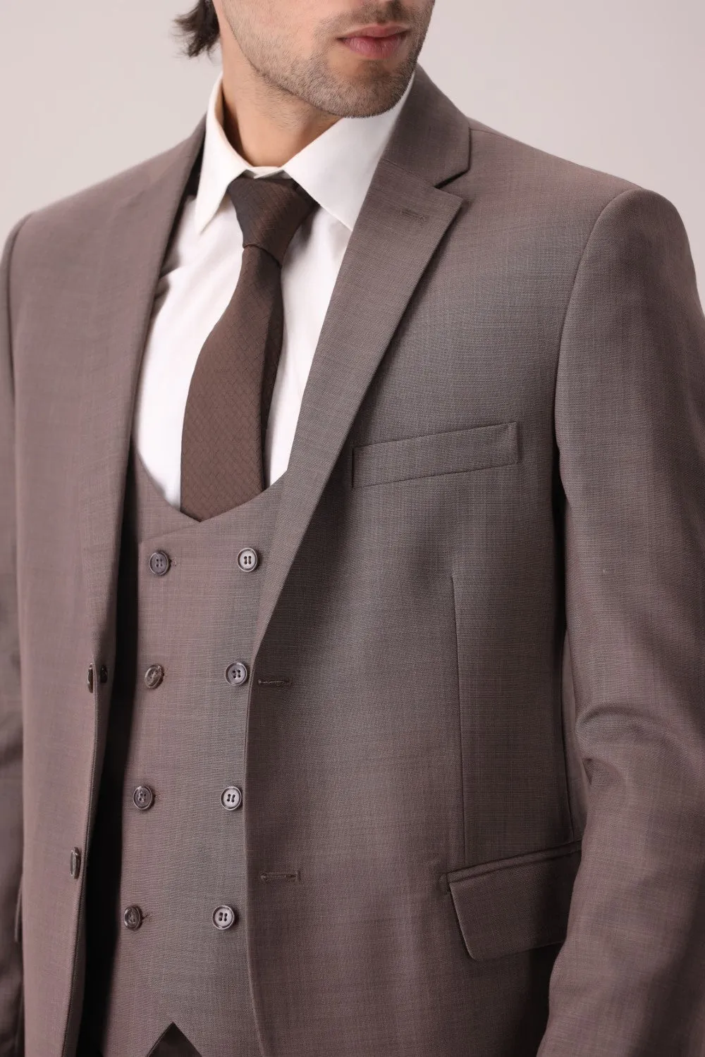 Brown Notch Suit