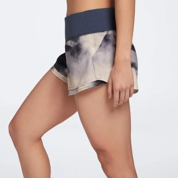 CALIA kick it up shorts Daybreak Ardosia Slate Athletic Shorts running Crossfit