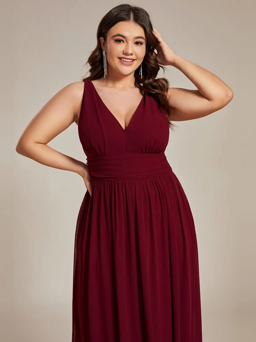 Col V sans manches plissé chiffon robe longue soirée