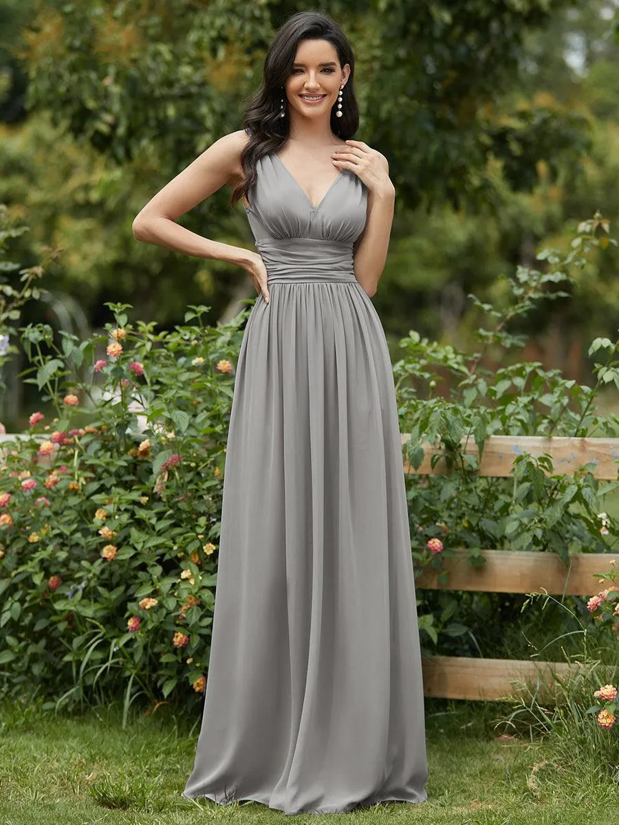 Col V sans manches plissé chiffon robe longue soirée