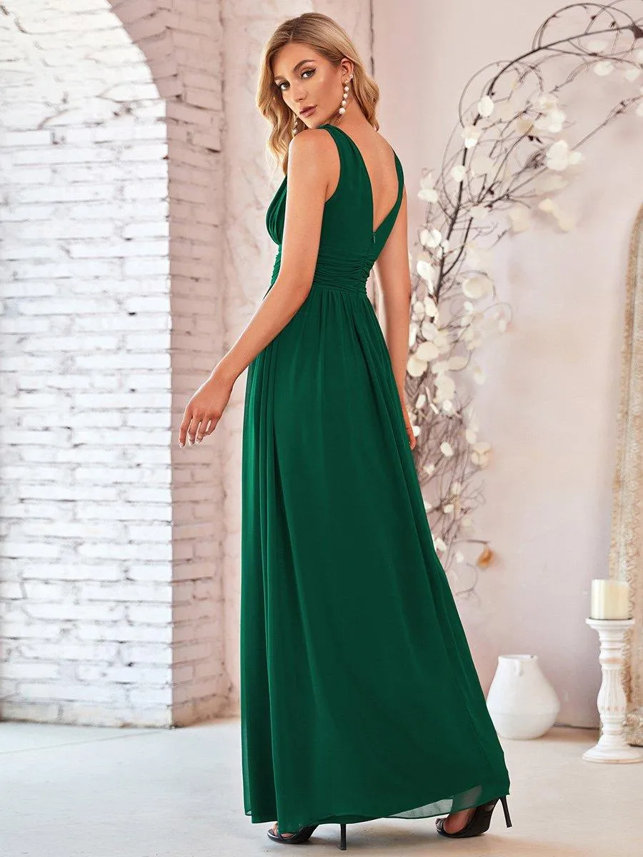 Col V sans manches plissé chiffon robe longue soirée