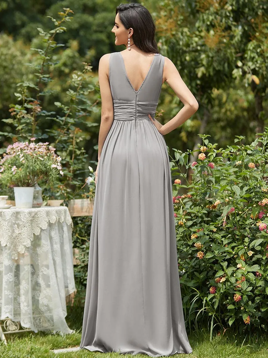 Col V sans manches plissé chiffon robe longue soirée
