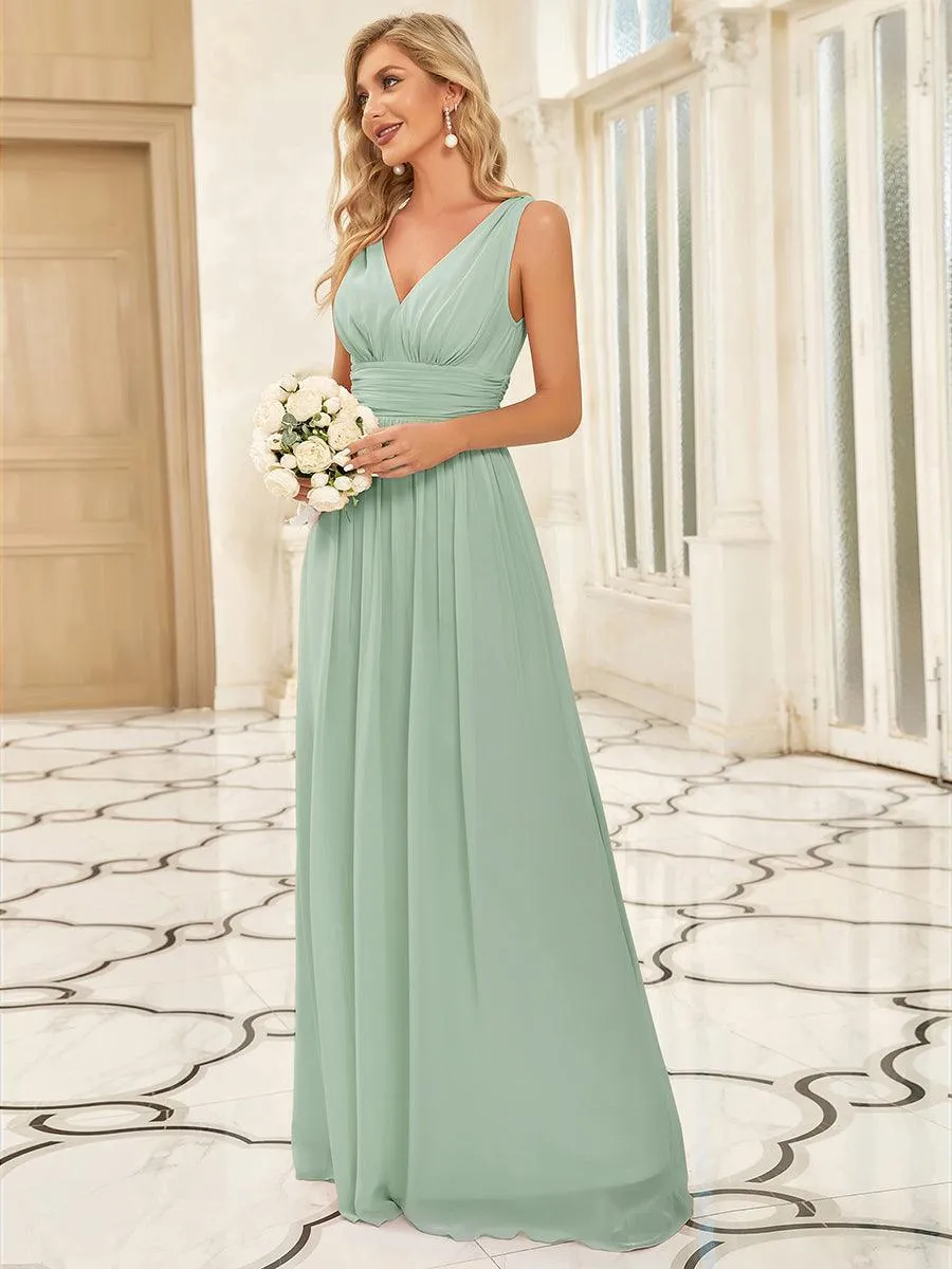 Col V sans manches plissé chiffon robe longue soirée