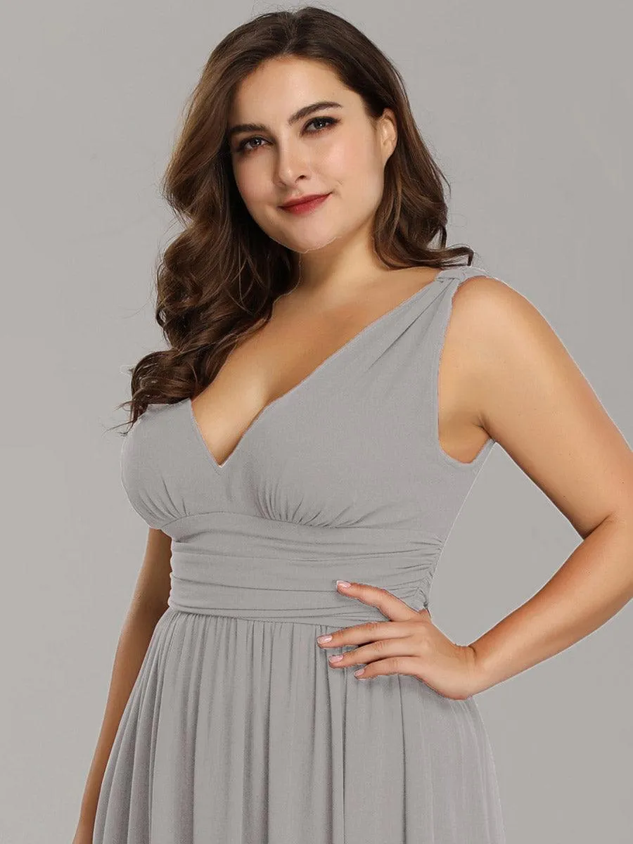 Col V sans manches plissé chiffon robe longue soirée