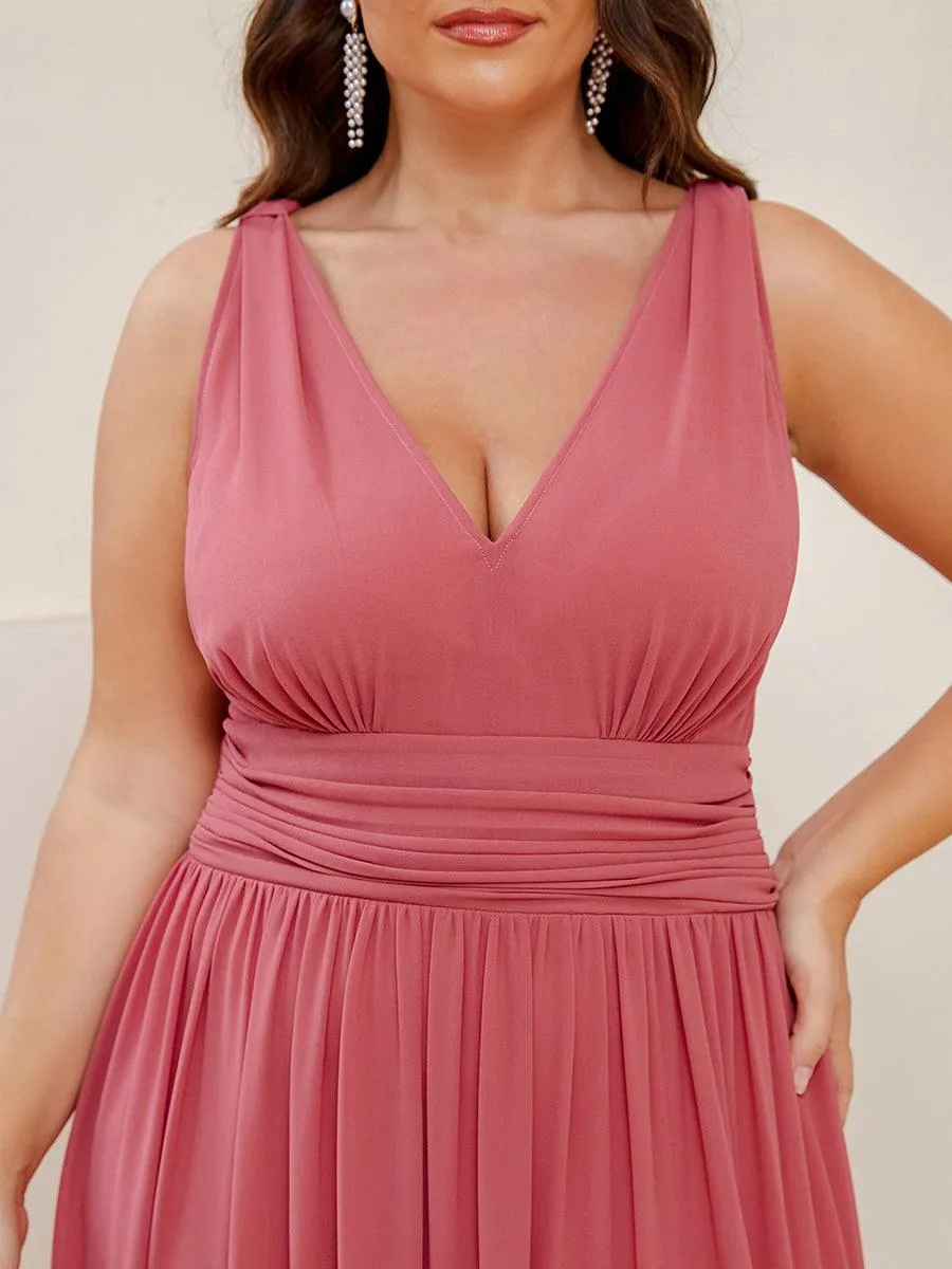 Col V sans manches plissé chiffon robe longue soirée