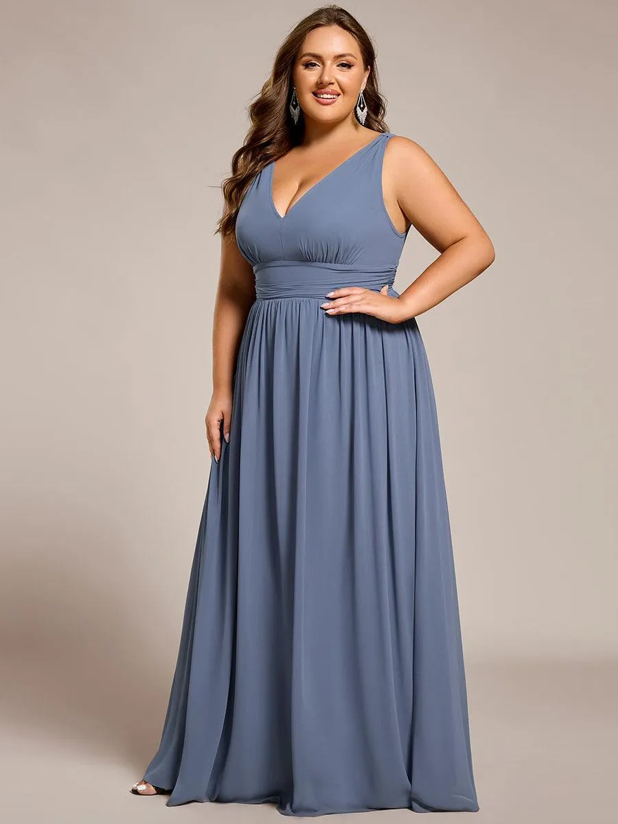 Col V sans manches plissé chiffon robe longue soirée