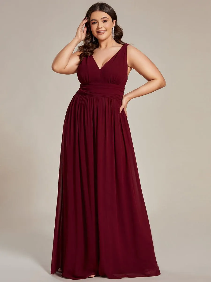 Col V sans manches plissé chiffon robe longue soirée