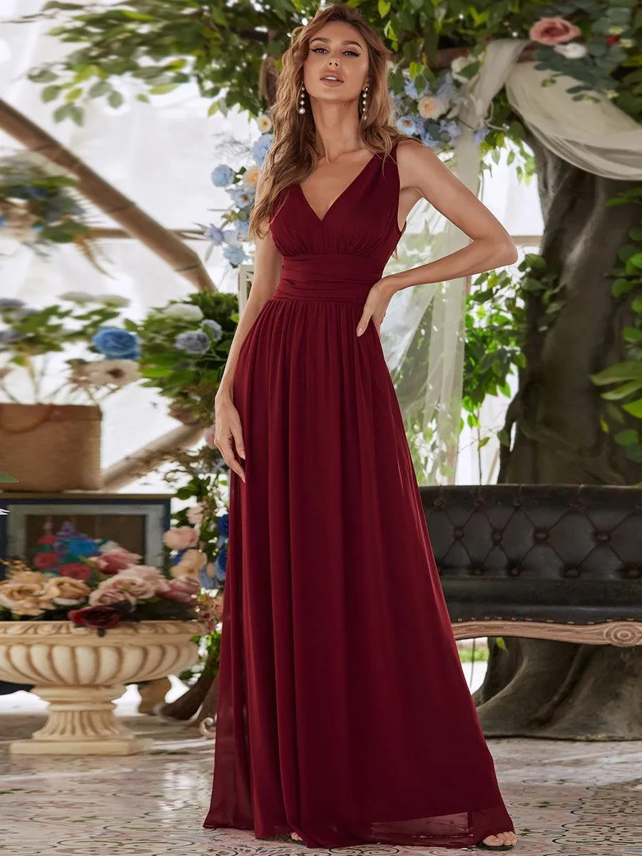 Col V sans manches plissé chiffon robe longue soirée
