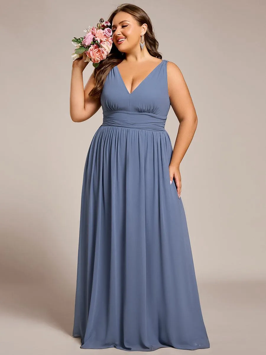 Col V sans manches plissé chiffon robe longue soirée