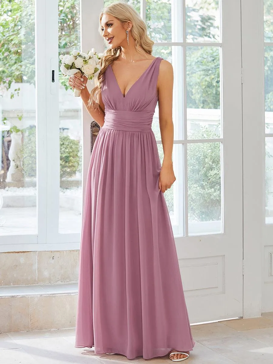 Col V sans manches plissé chiffon robe longue soirée