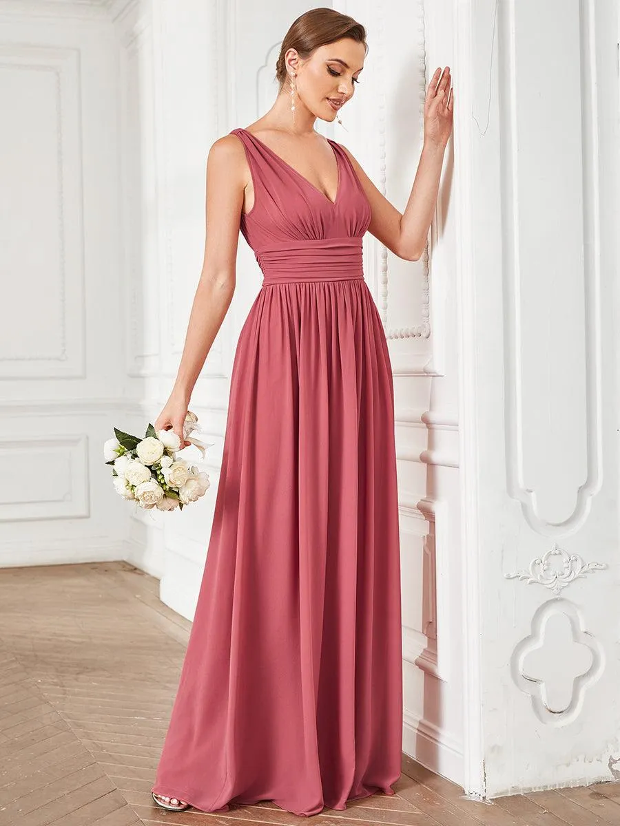 Col V sans manches plissé chiffon robe longue soirée