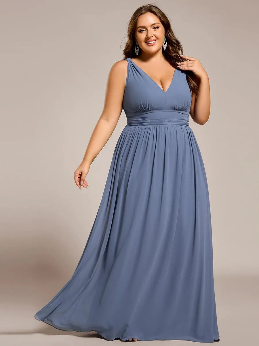 Col V sans manches plissé chiffon robe longue soirée