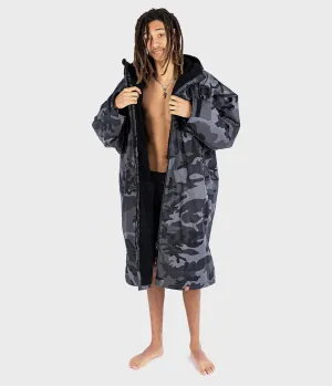 Dryrobe Advance Long Sleeve Change Coat - Black Camo & Black