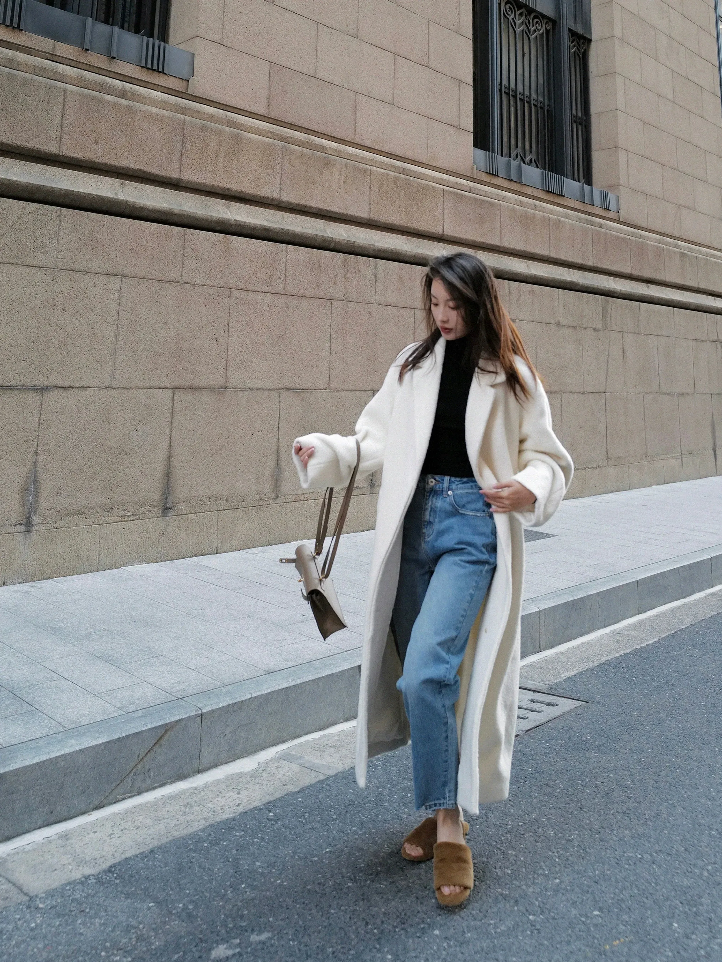 Elegant Woolen Overcoat
