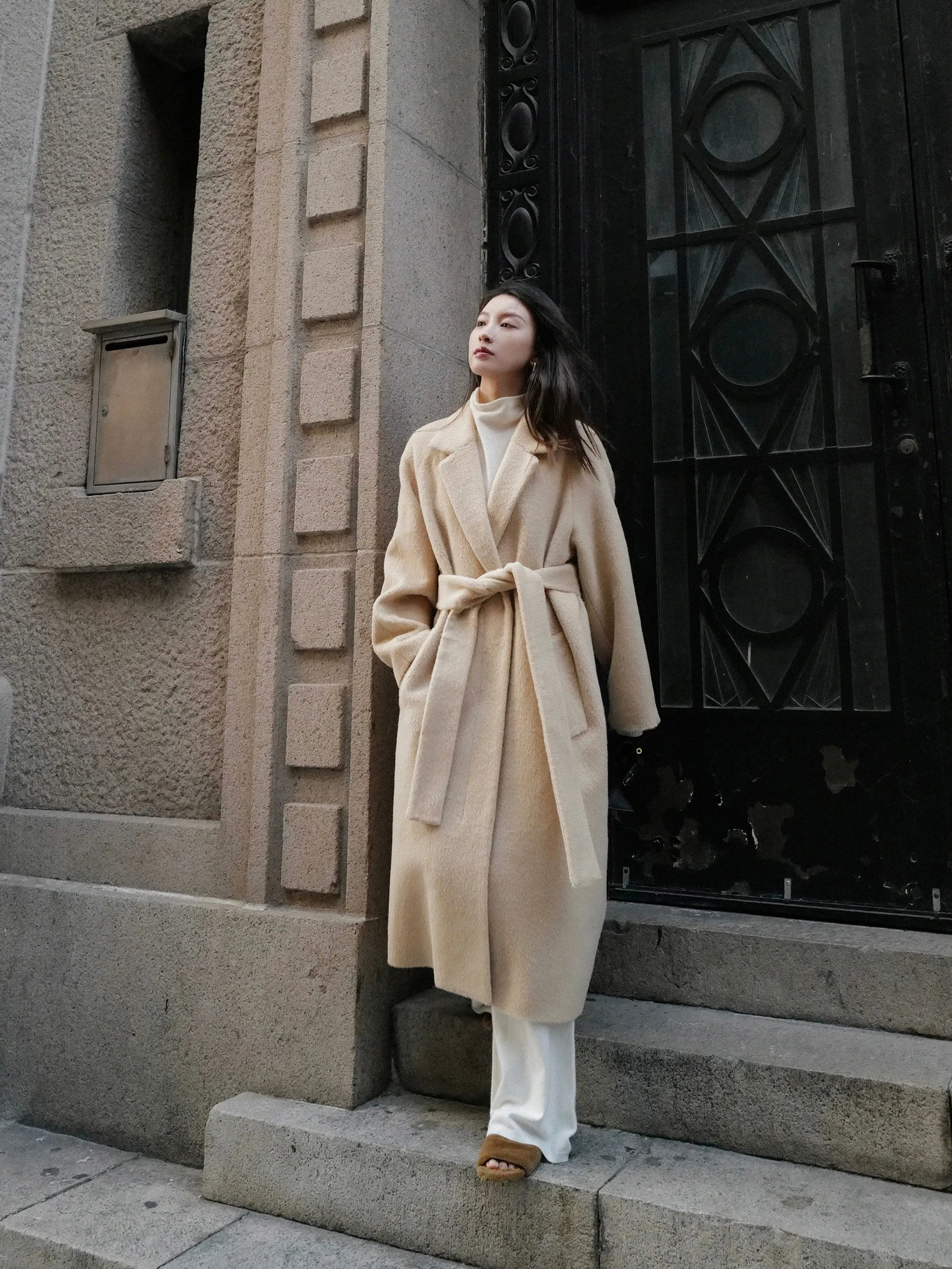 Elegant Woolen Overcoat