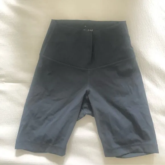 Everlane The Perform Bike Short Ocean Blue Navy Blue Bike Shorts Size XS