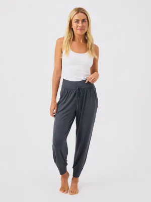 Exhale Cuffed Yoga Pant - Charcoal
