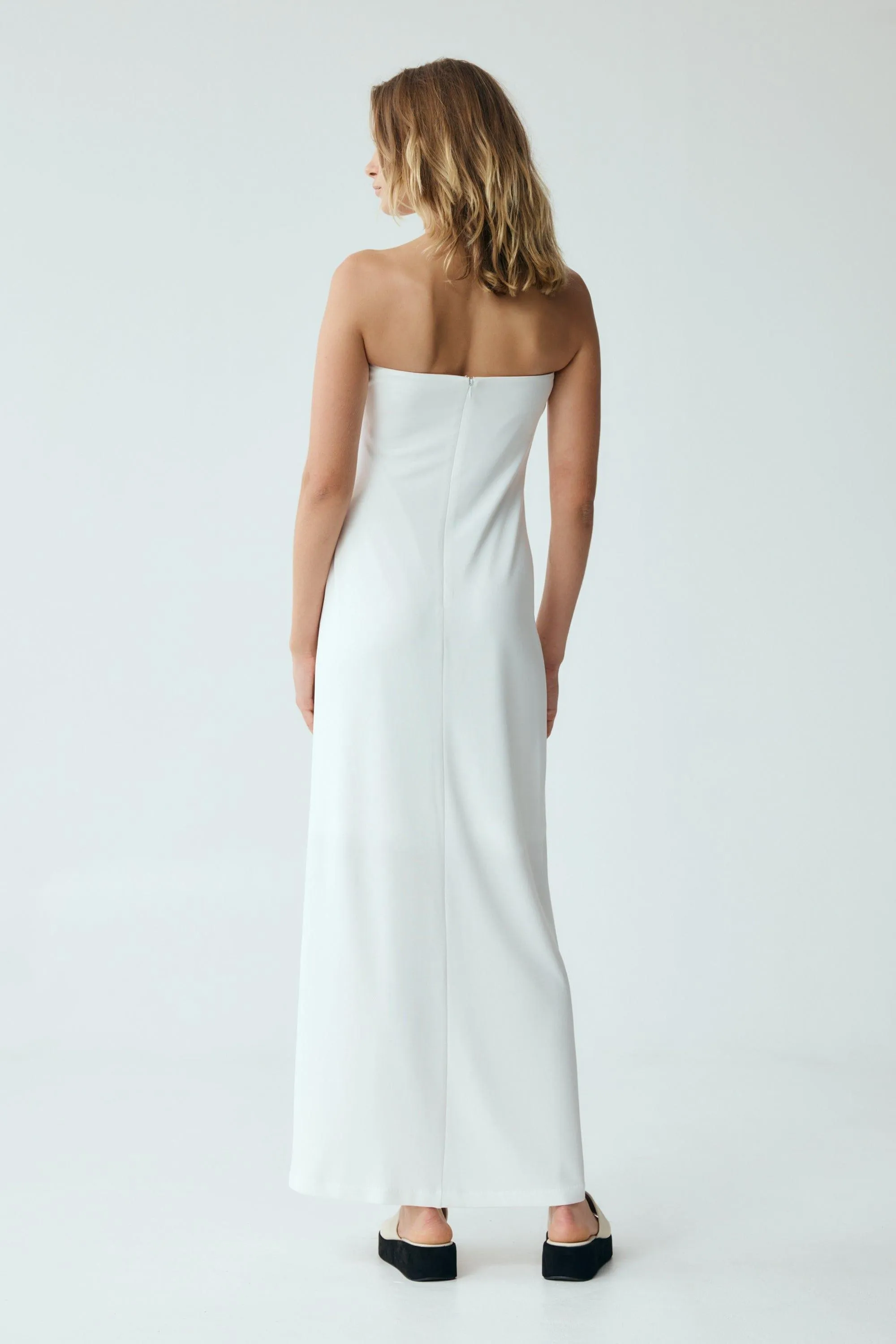 FORM STRAPLESS MAXI DRESS