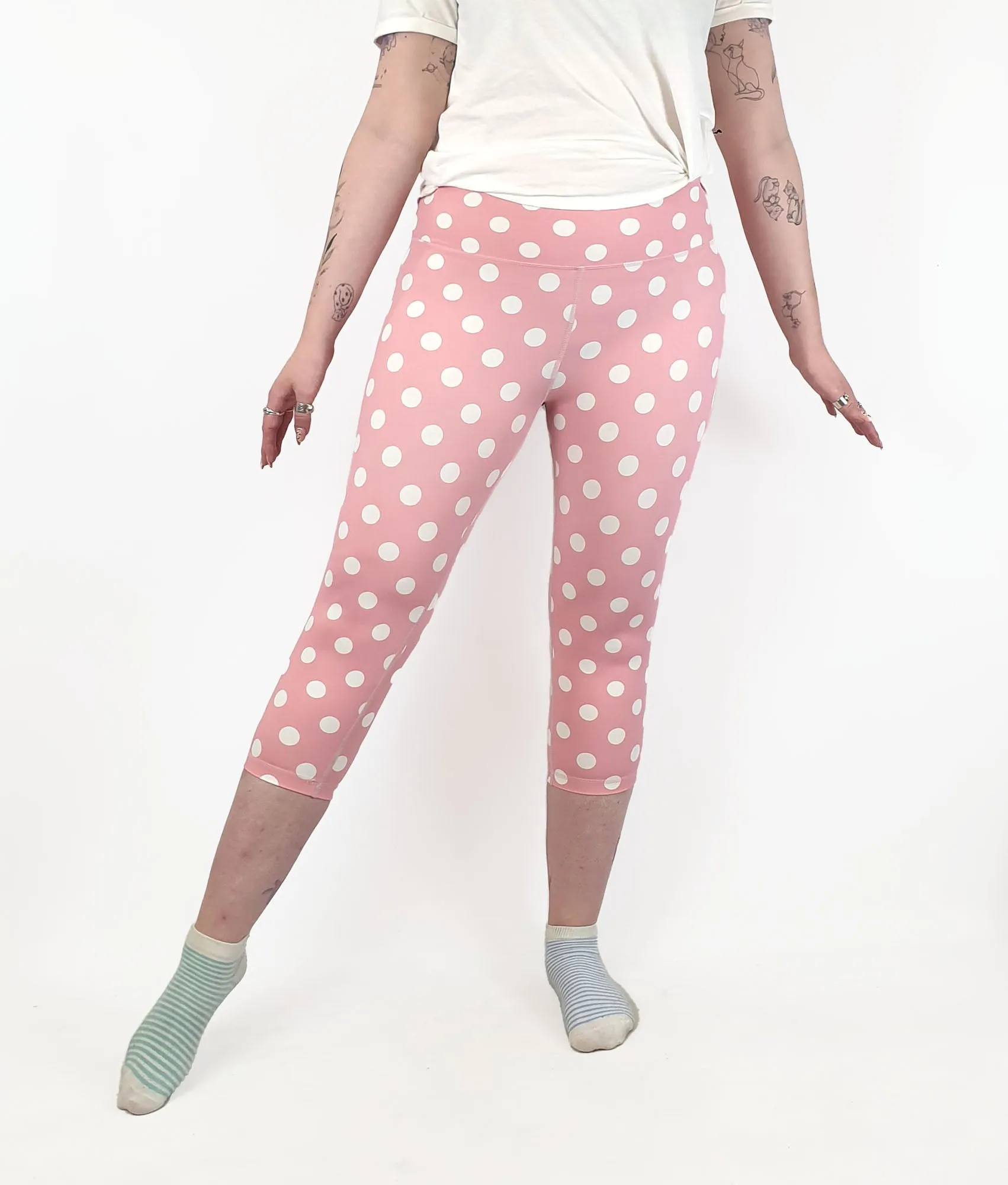 Gorman   Pantone pink polka dot yoga / workout pants size 12