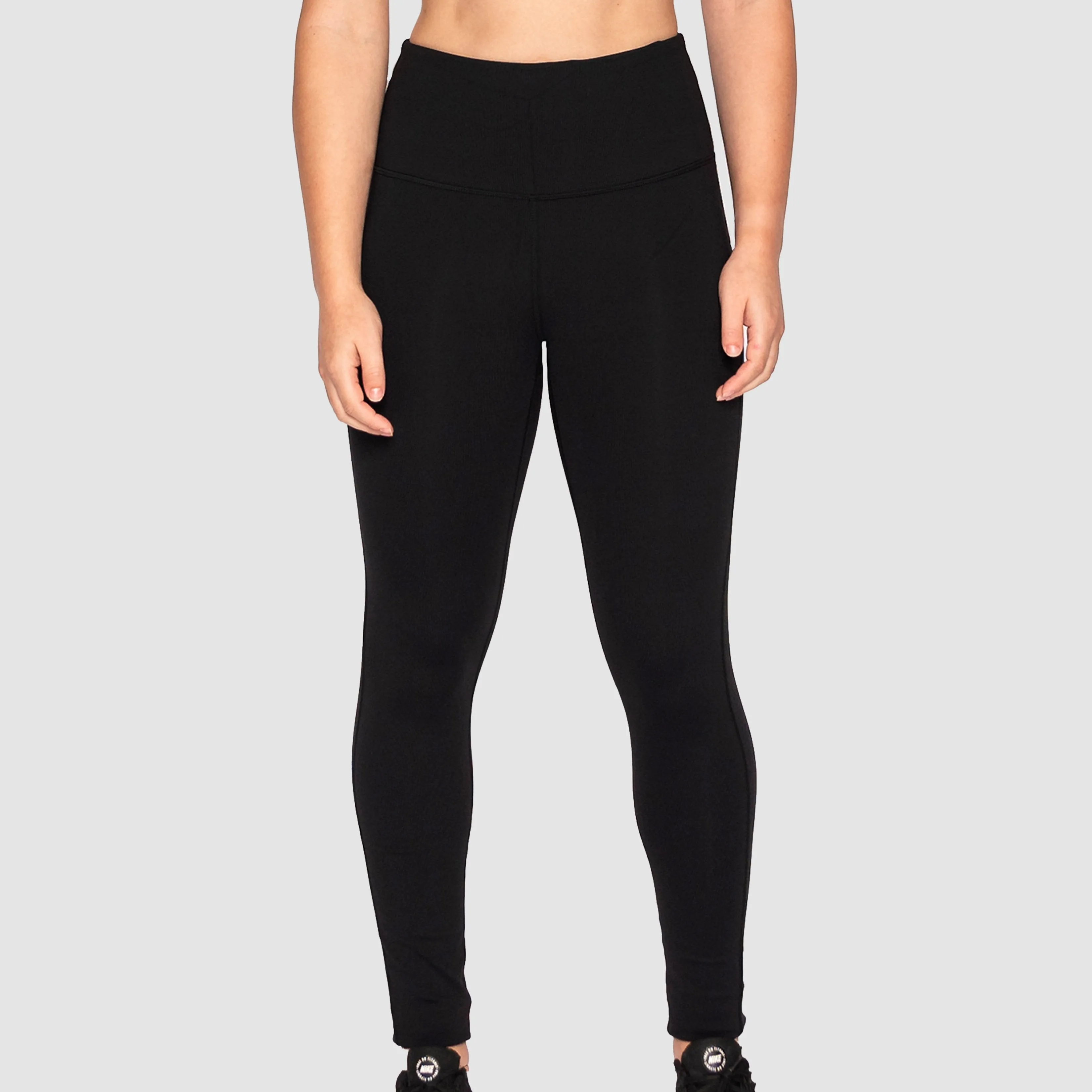 Highwaist Essential Legging - OUTLET