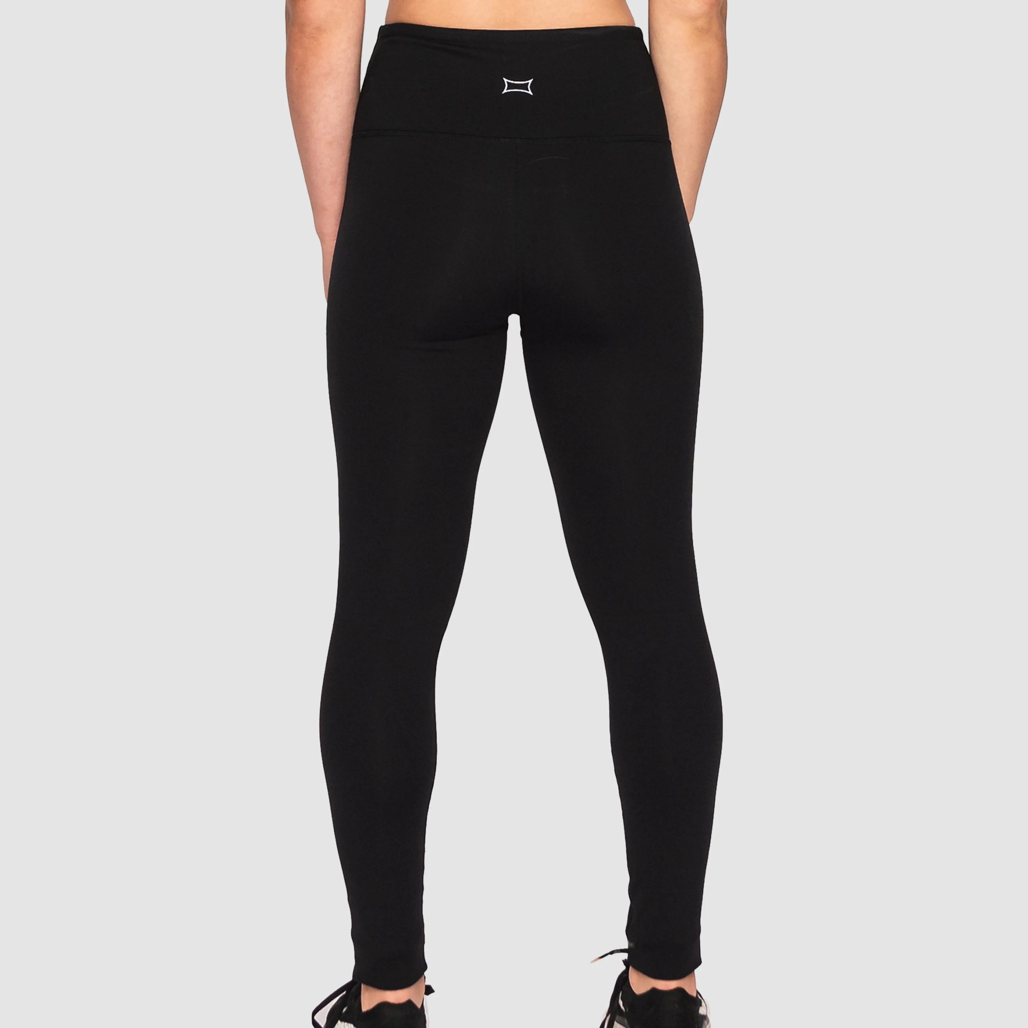 Highwaist Essential Legging - OUTLET