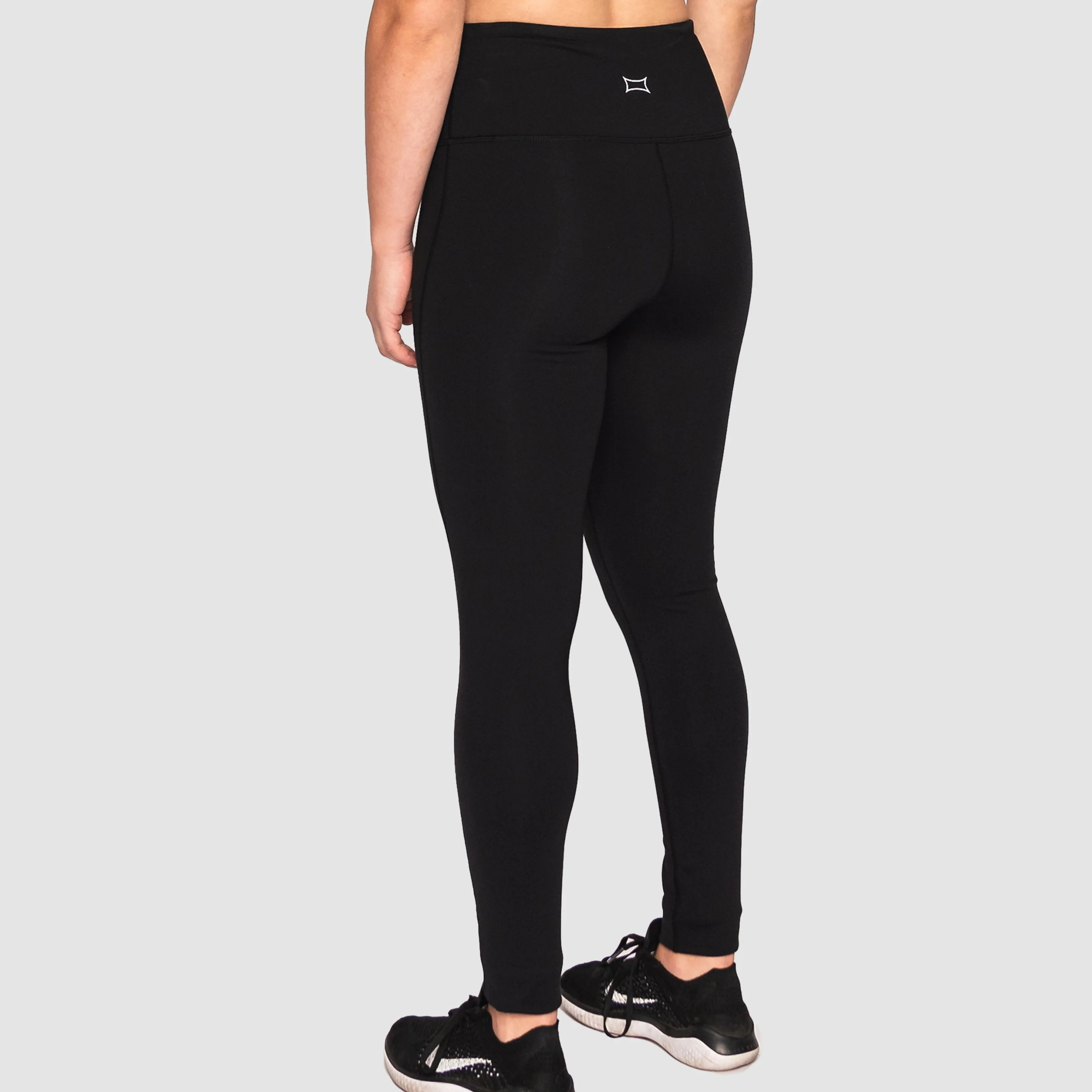 Highwaist Essential Legging - OUTLET