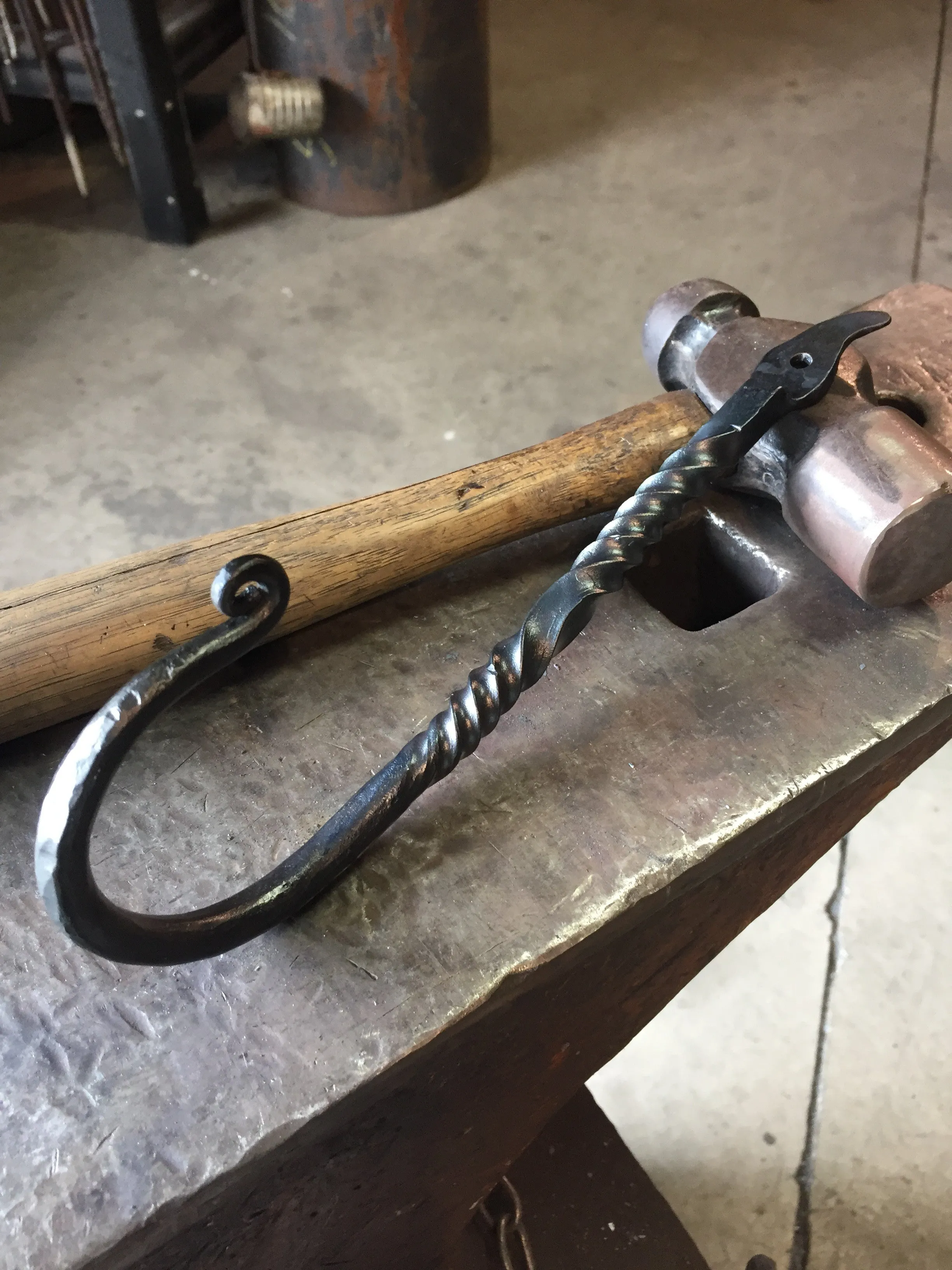 Hook, 10-inch Twisted