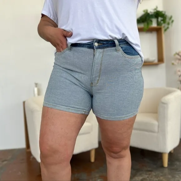 Judy Blue HR Color Block Light Dark Wash Denim Shorts No Distressing  S-3XL NEW