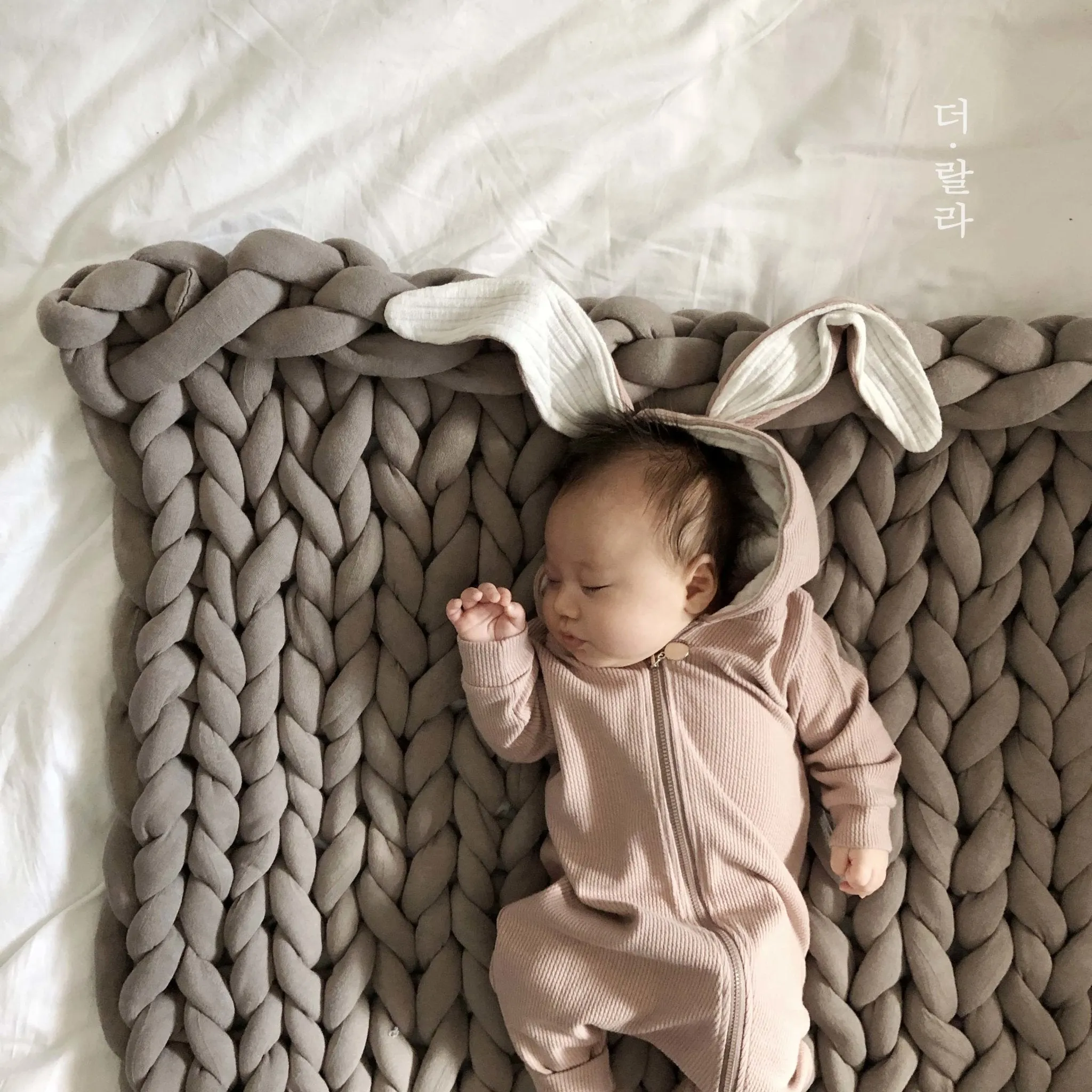 Lala Bunny Romper (3 colour options)