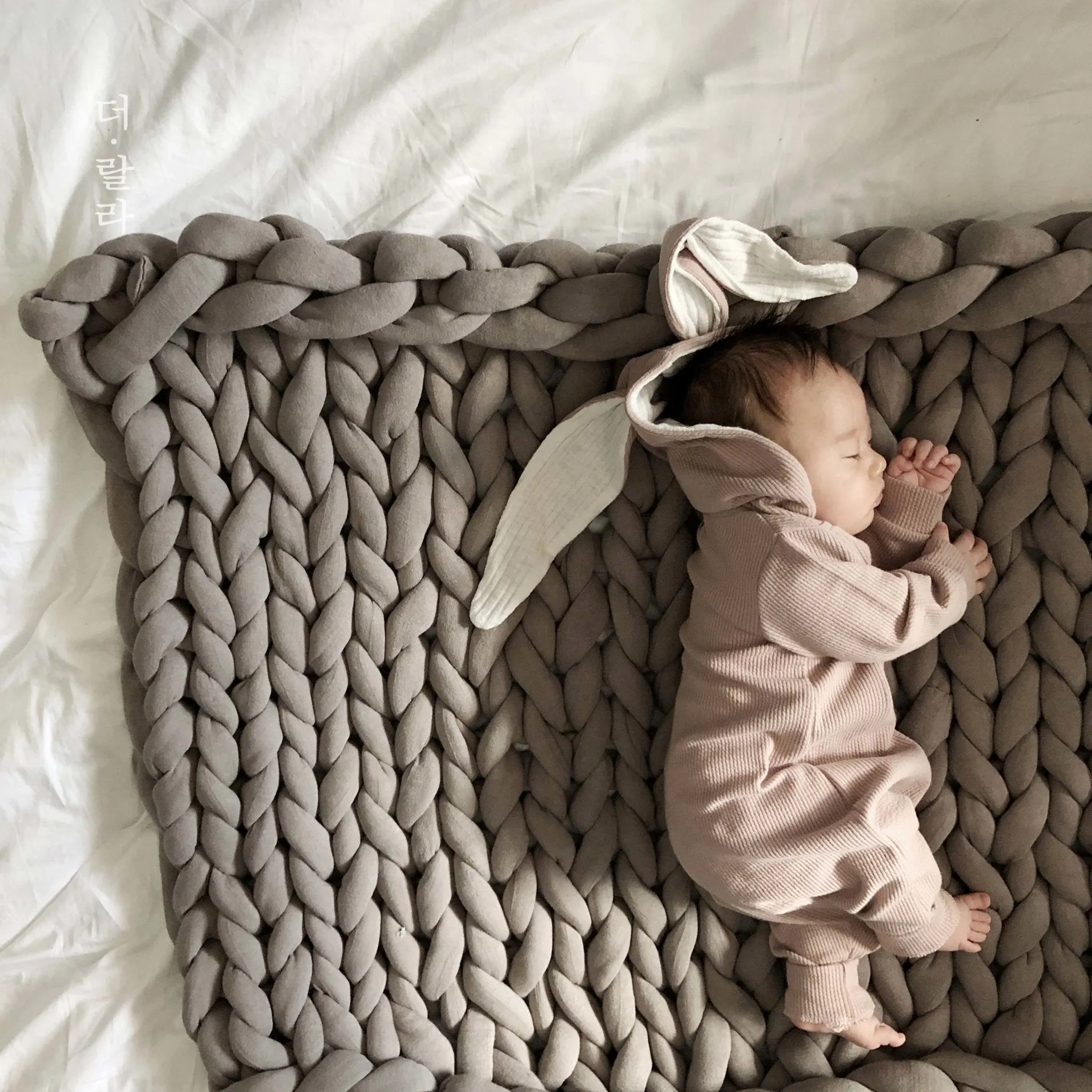 Lala Bunny Romper (3 colour options)