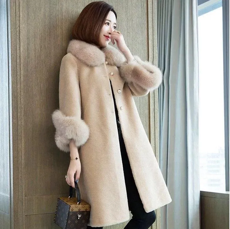 Lee Fur Woolen Coat