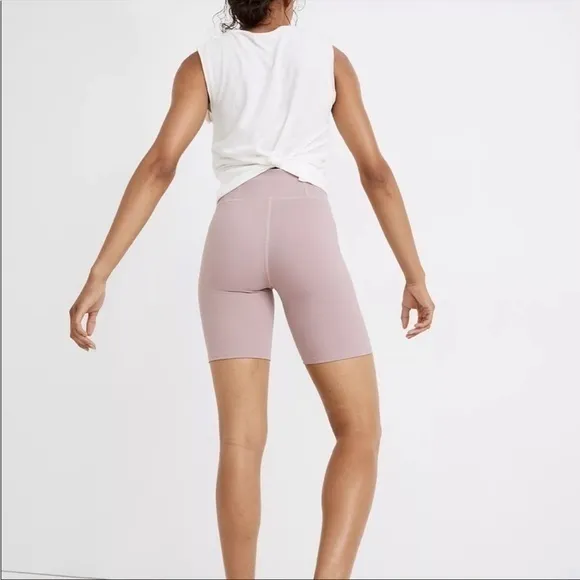 Madewell MWL‎ Form High-Rise 7&quot; Biker Shorts in Mauve Size XS