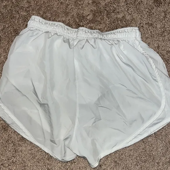 💜Nike running shorts