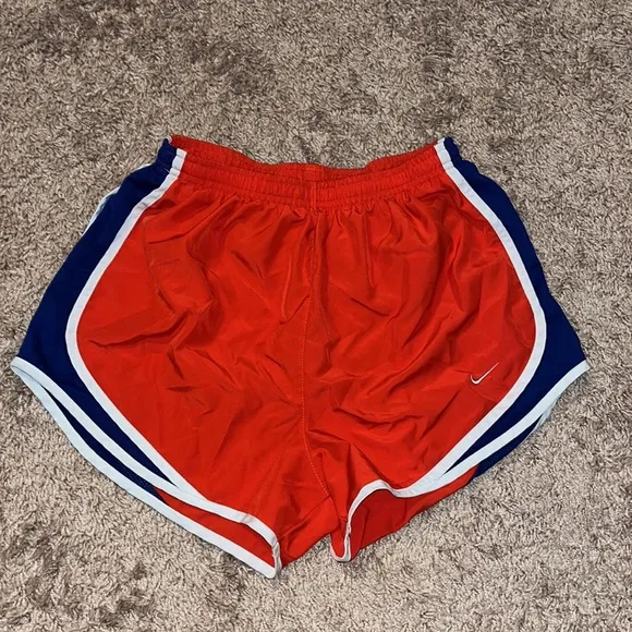 💜Nike running shorts
