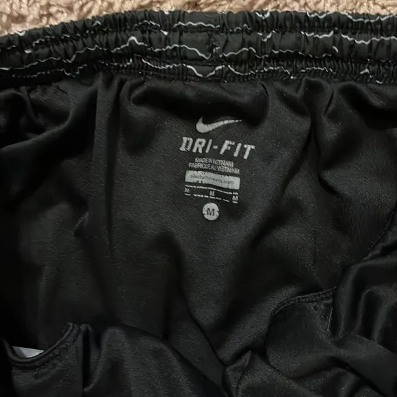 💜Nike running shorts