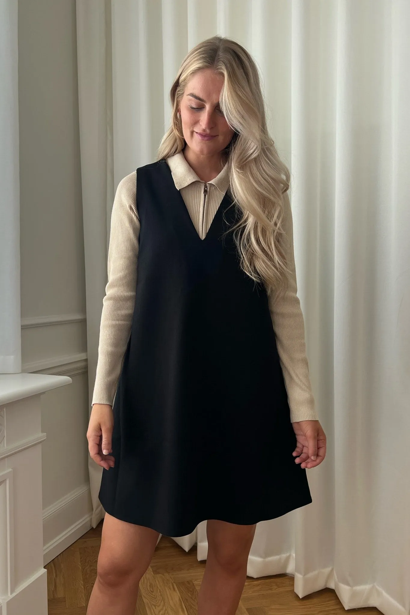 OBJSigrid Mira Kjole - Sort