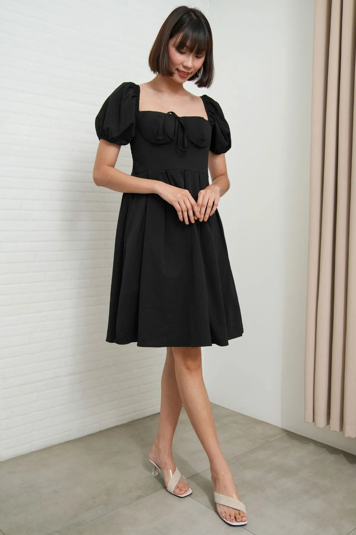 ODESSA Puff-Sleeve Padded Dress (Black)