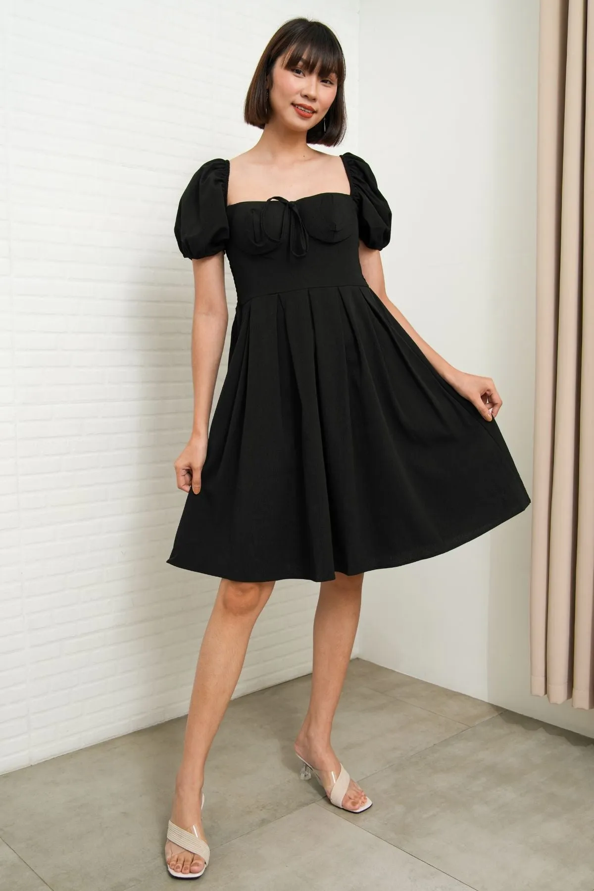 ODESSA Puff-Sleeve Padded Dress (Black)