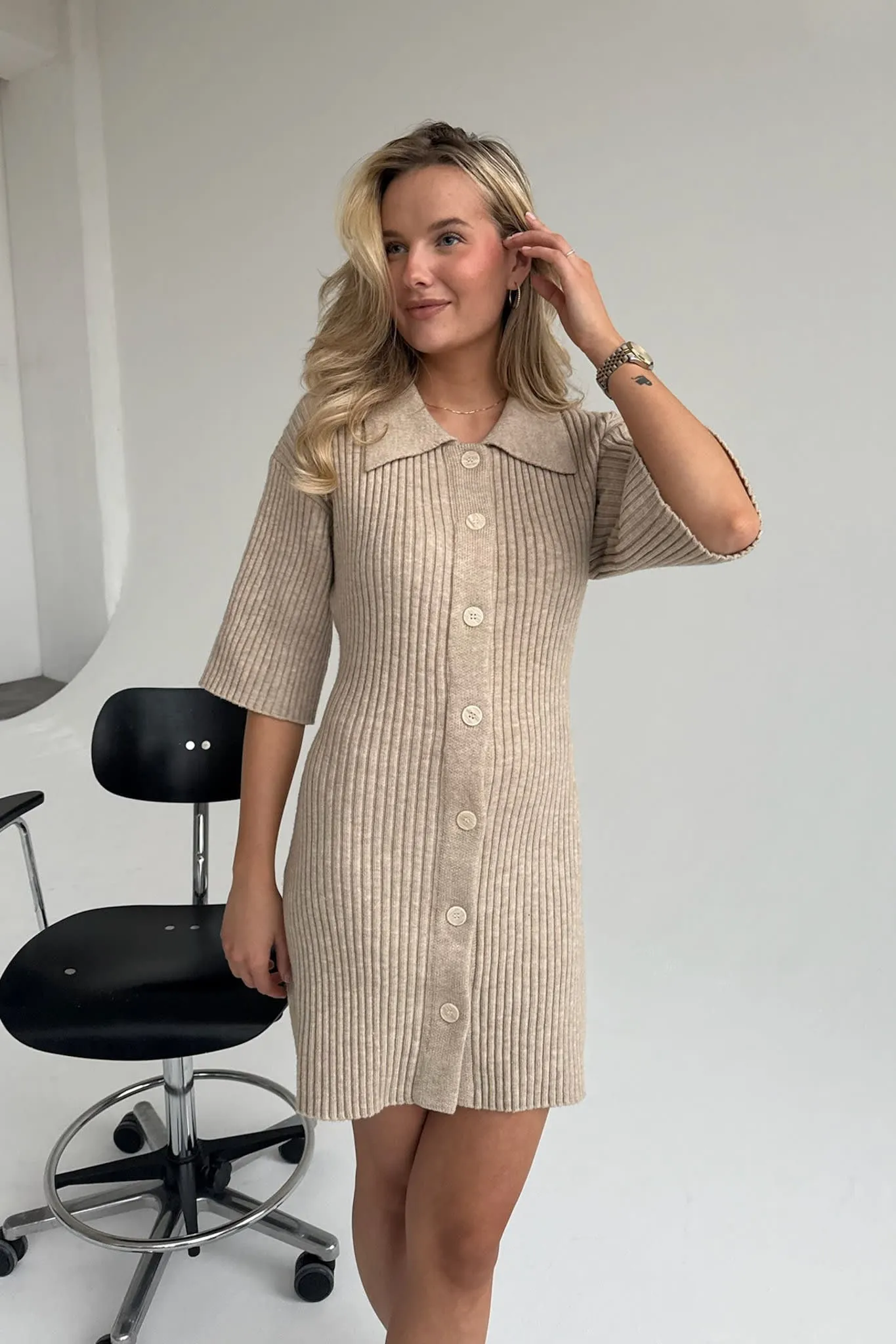 OliviaIC Strik Kjole - Beige