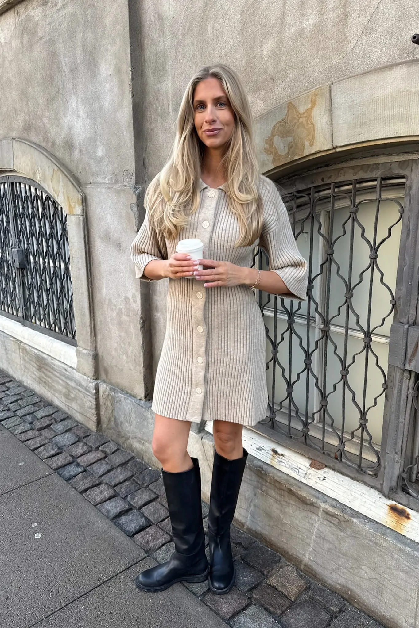 OliviaIC Strik Kjole - Beige