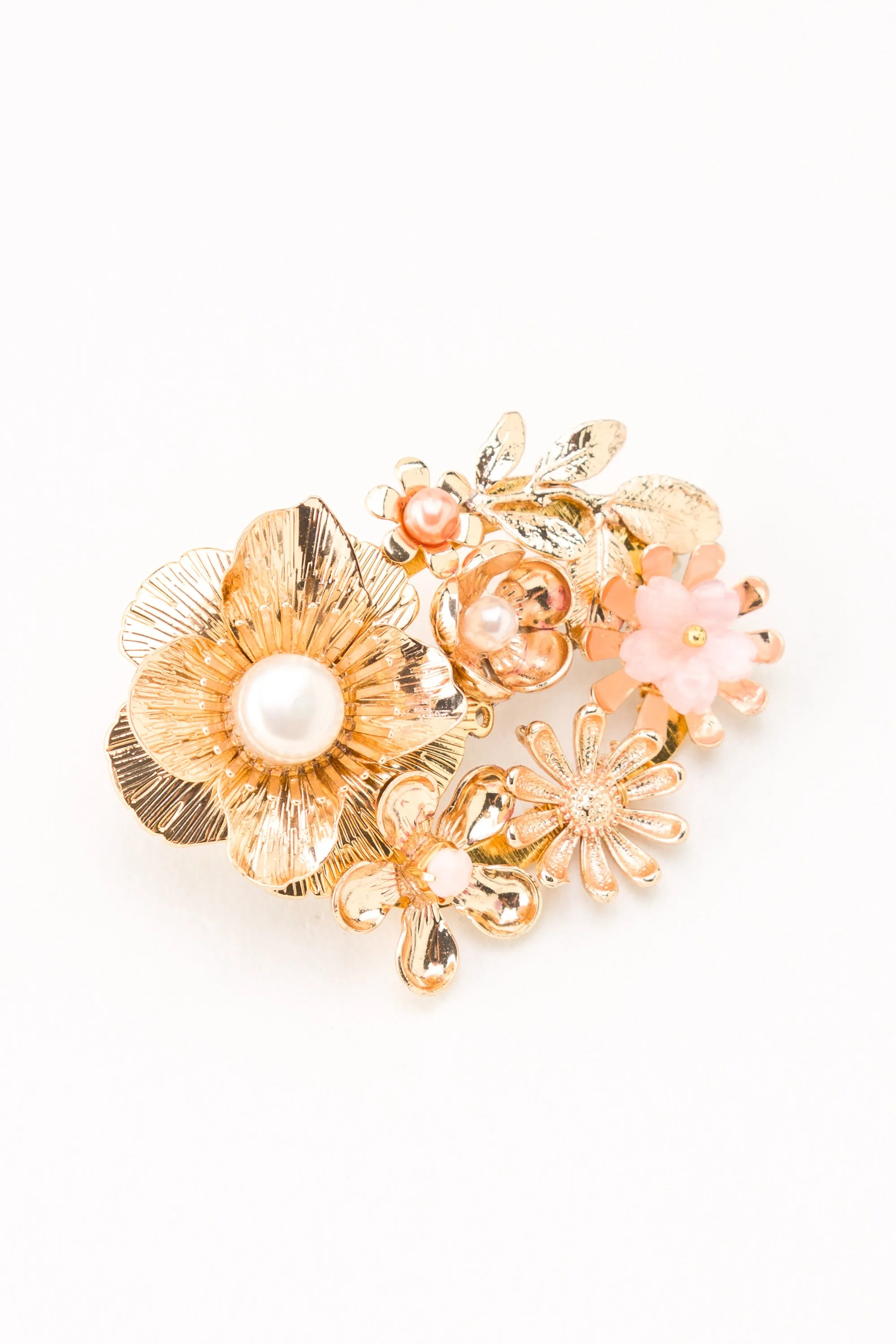 Prim Textured Gold Brooch