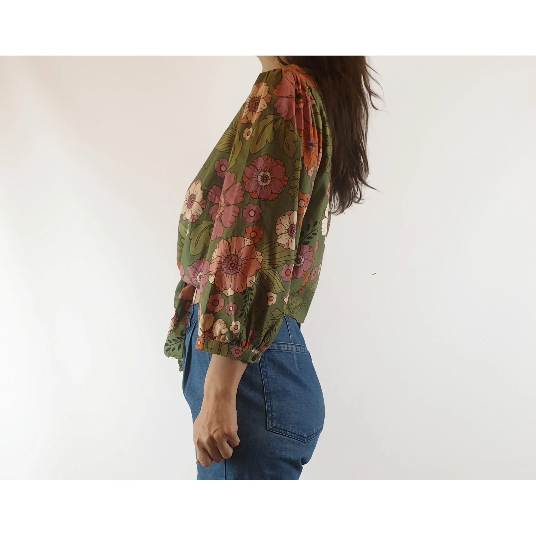 Princess Highway green floral long sleeve cropped shirt size 8