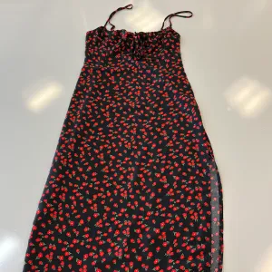 Princess Polly Maxi Dress Size Large
