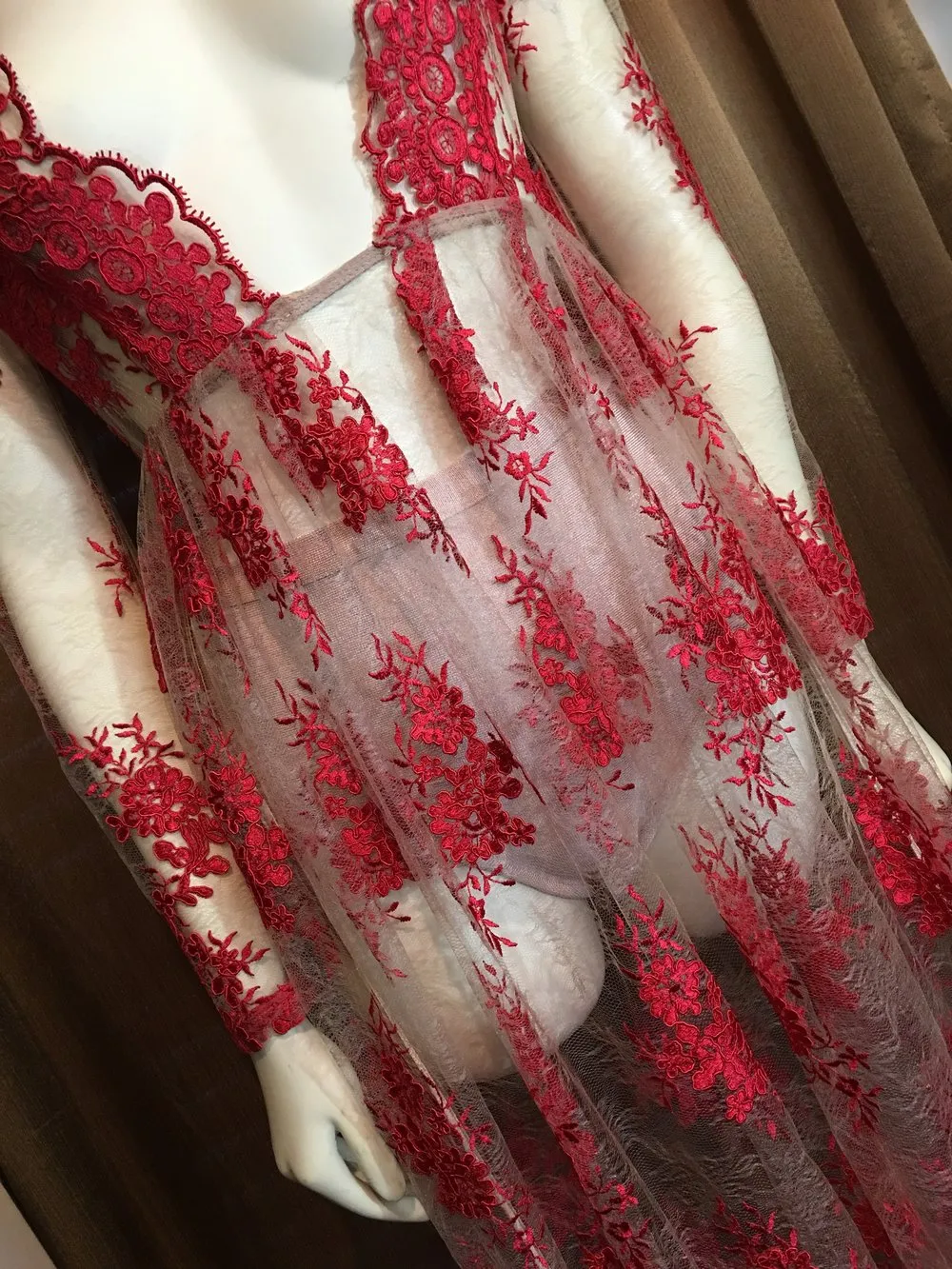 "CAROLYN"(RED)