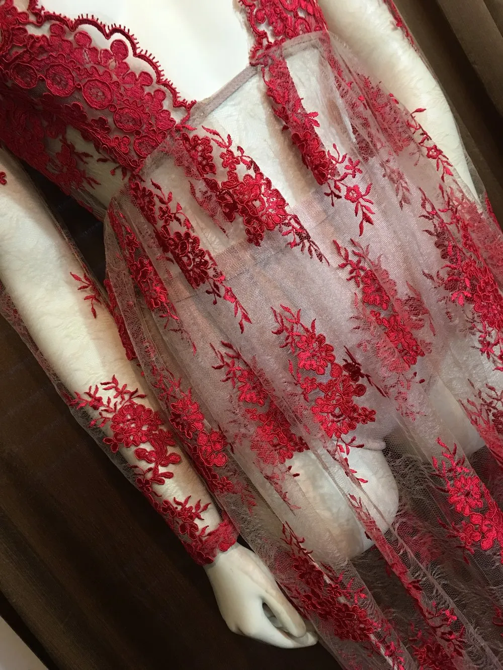 "CAROLYN"(RED)